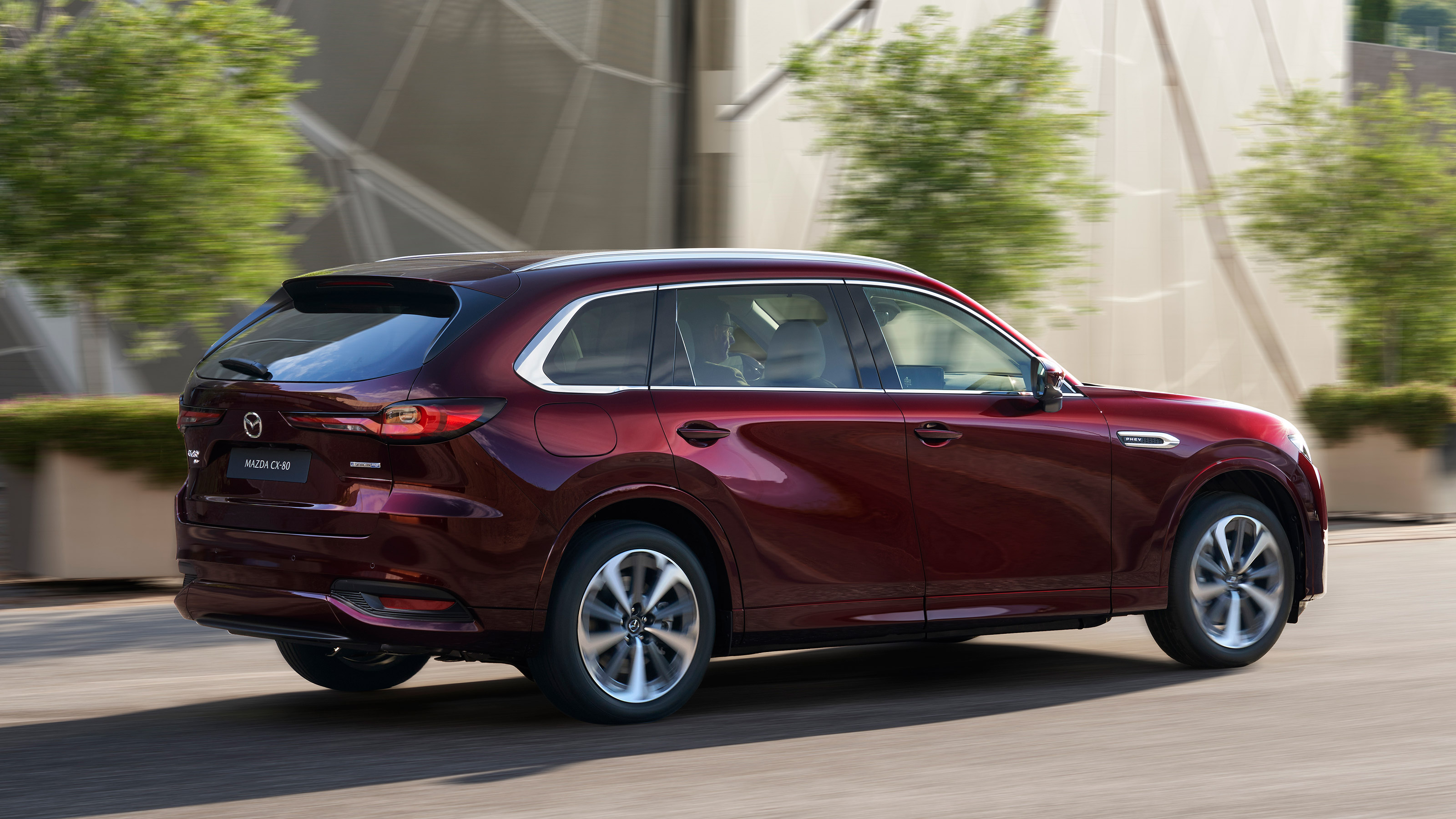 Mazda CX-80 - rear action