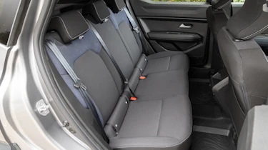 Dacia Duster - rear seats