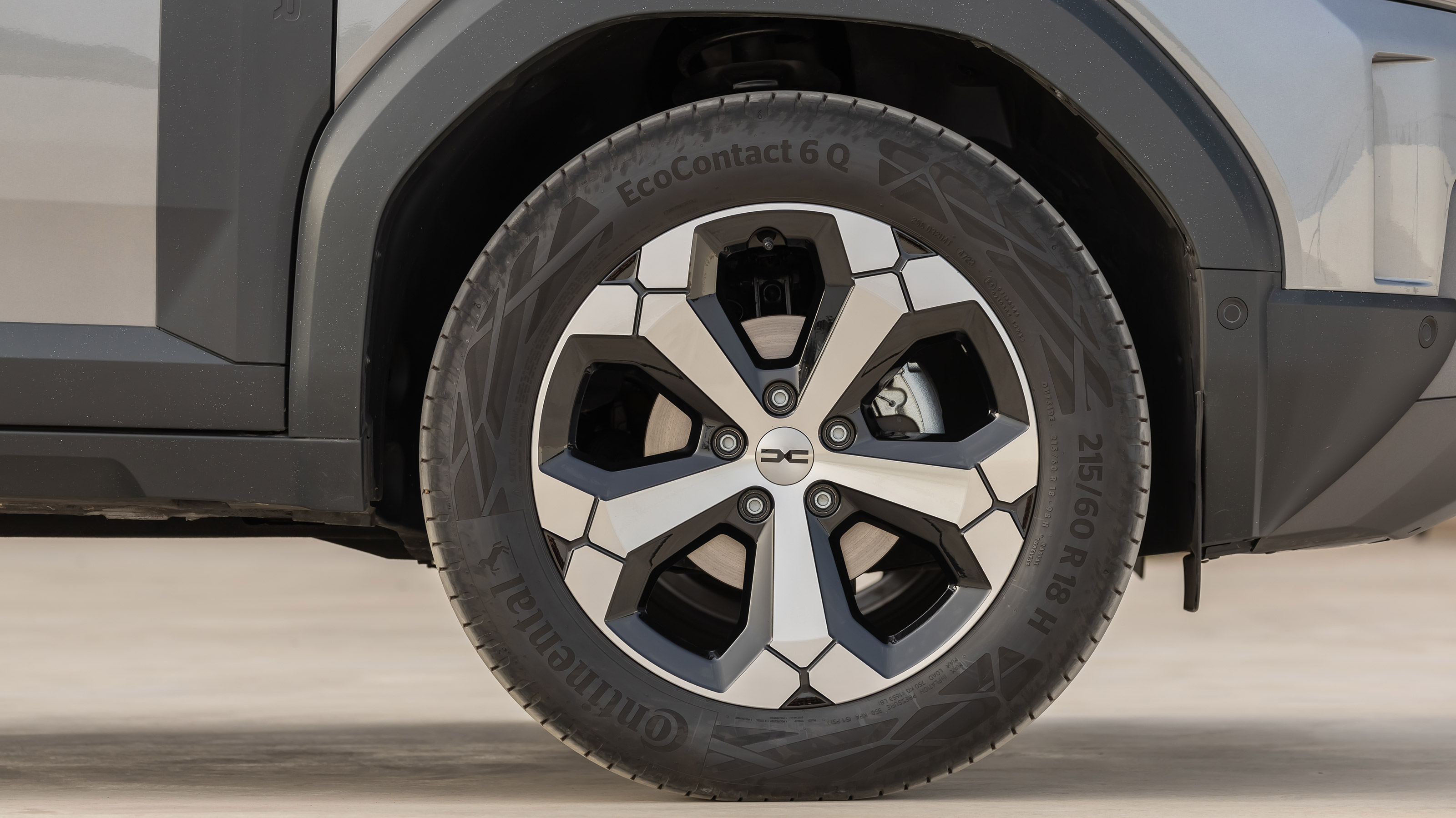 Dacia Duster - wheel