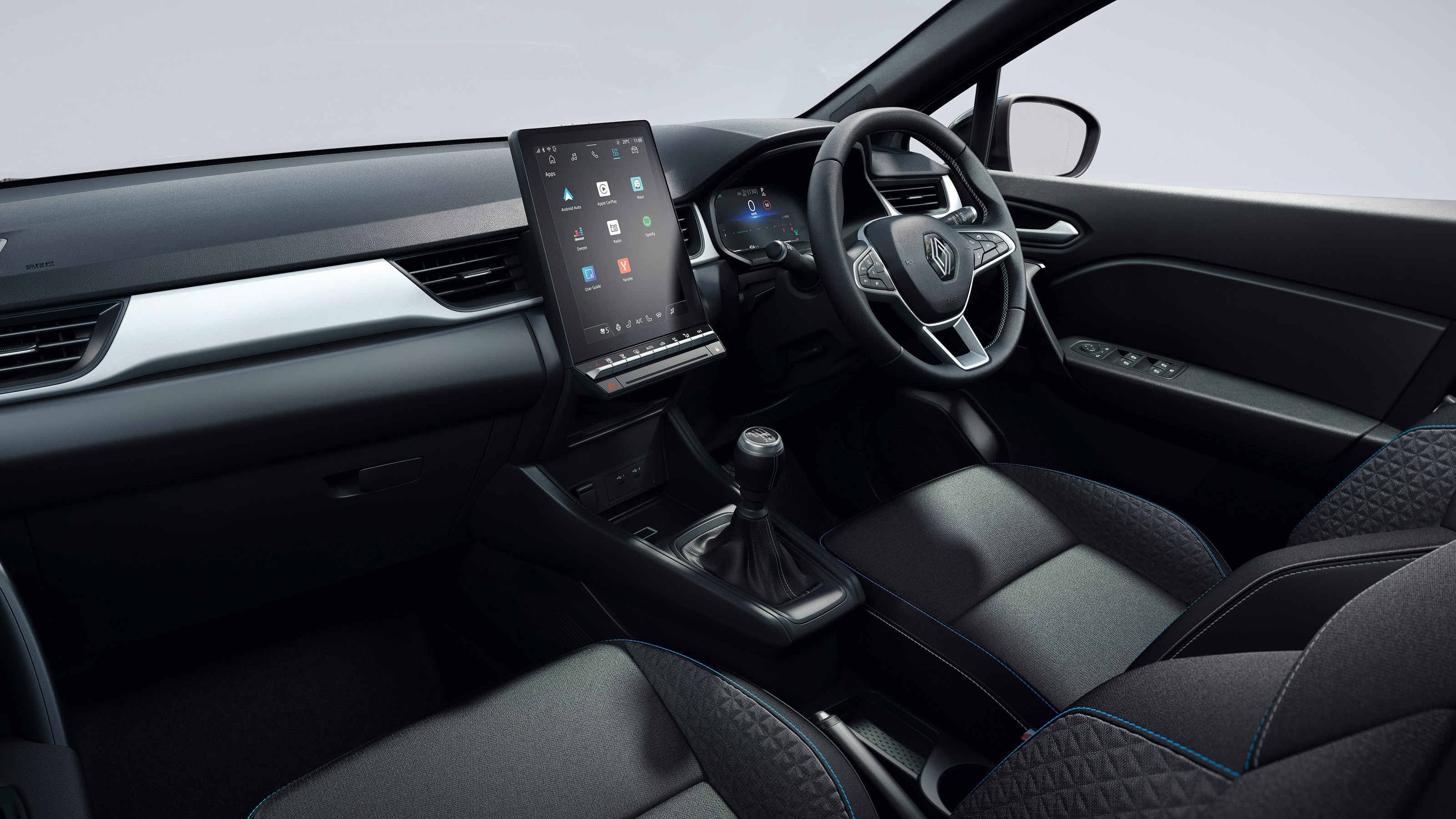 Renault Captur facelift - cabin