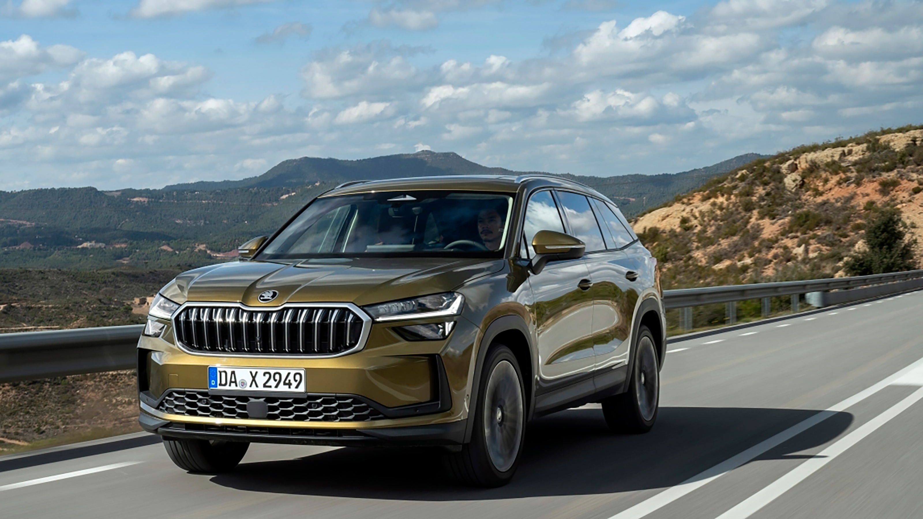 Skoda Kodiaq 2024 driving