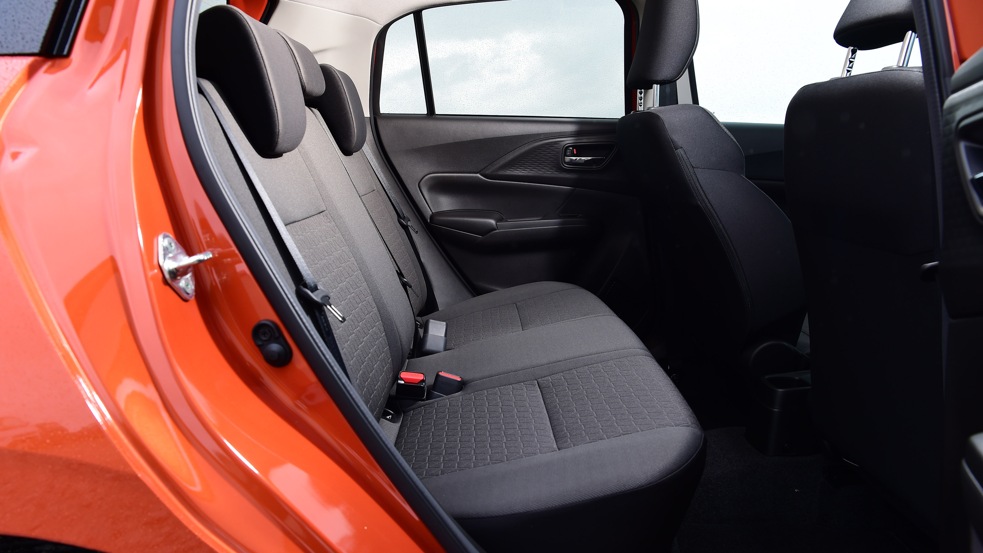 Suzuki Swift - rear seats