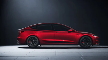 Tesla Model 3 Performance side