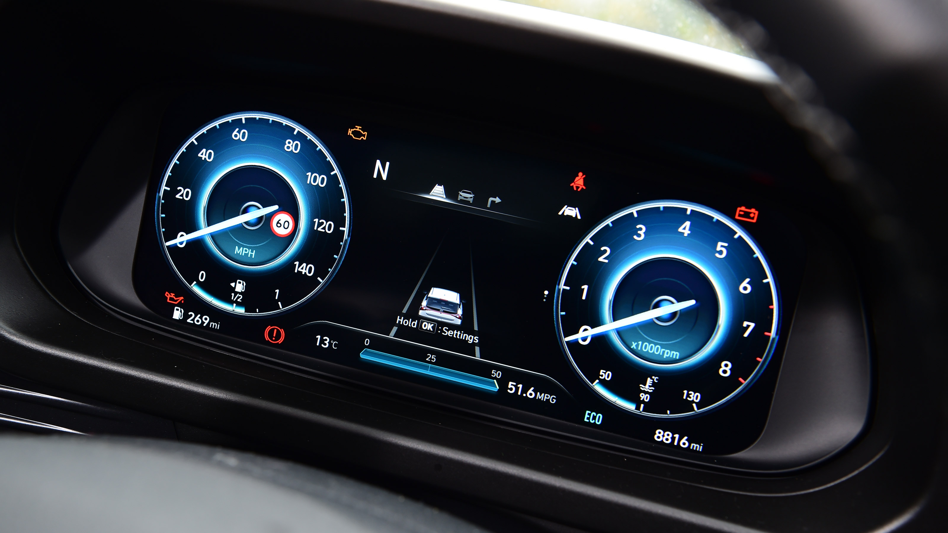 Used Hyundai i20 - dials