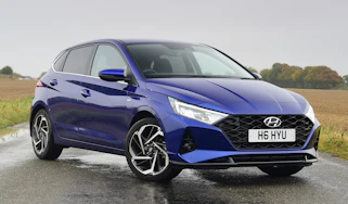 Used Hyundai i20 - front