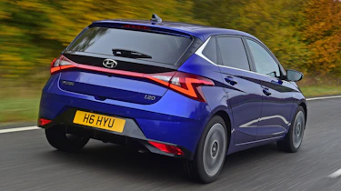 Used Hyundai i20 - rear action