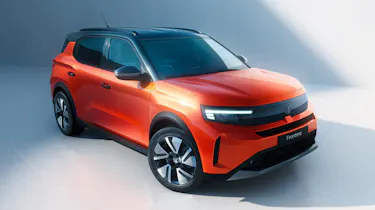 Vauxhall Frontera - front