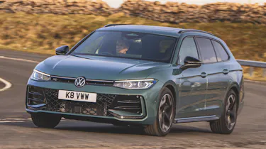 Volkswagen Passat Estate UK - front action