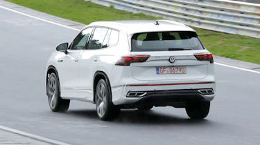 Volkswagen Tayron testing on track - rear