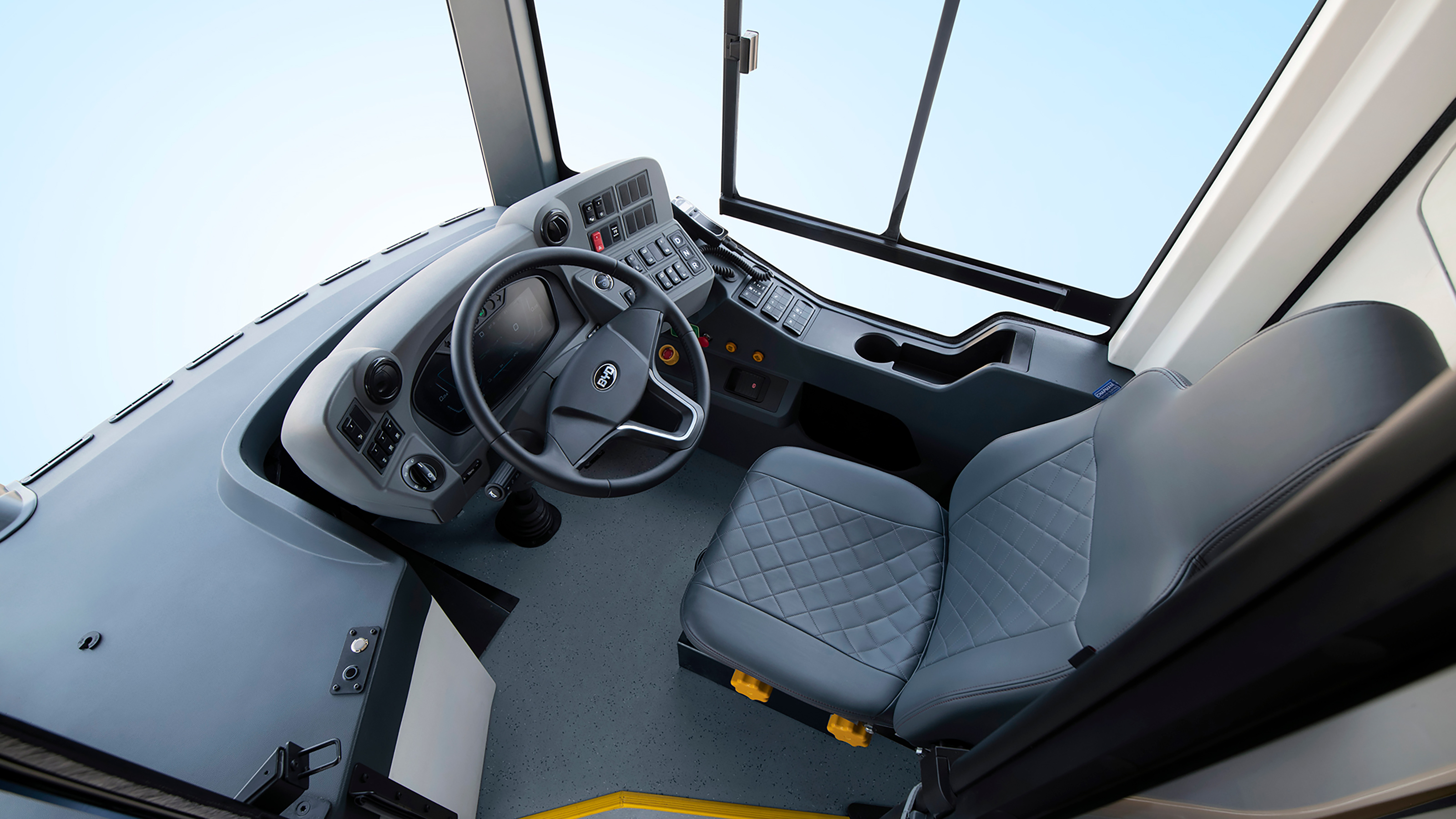 BYD BD11 - drivers cockpit 