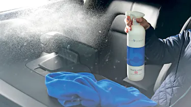 Best car glass cleaner - header image