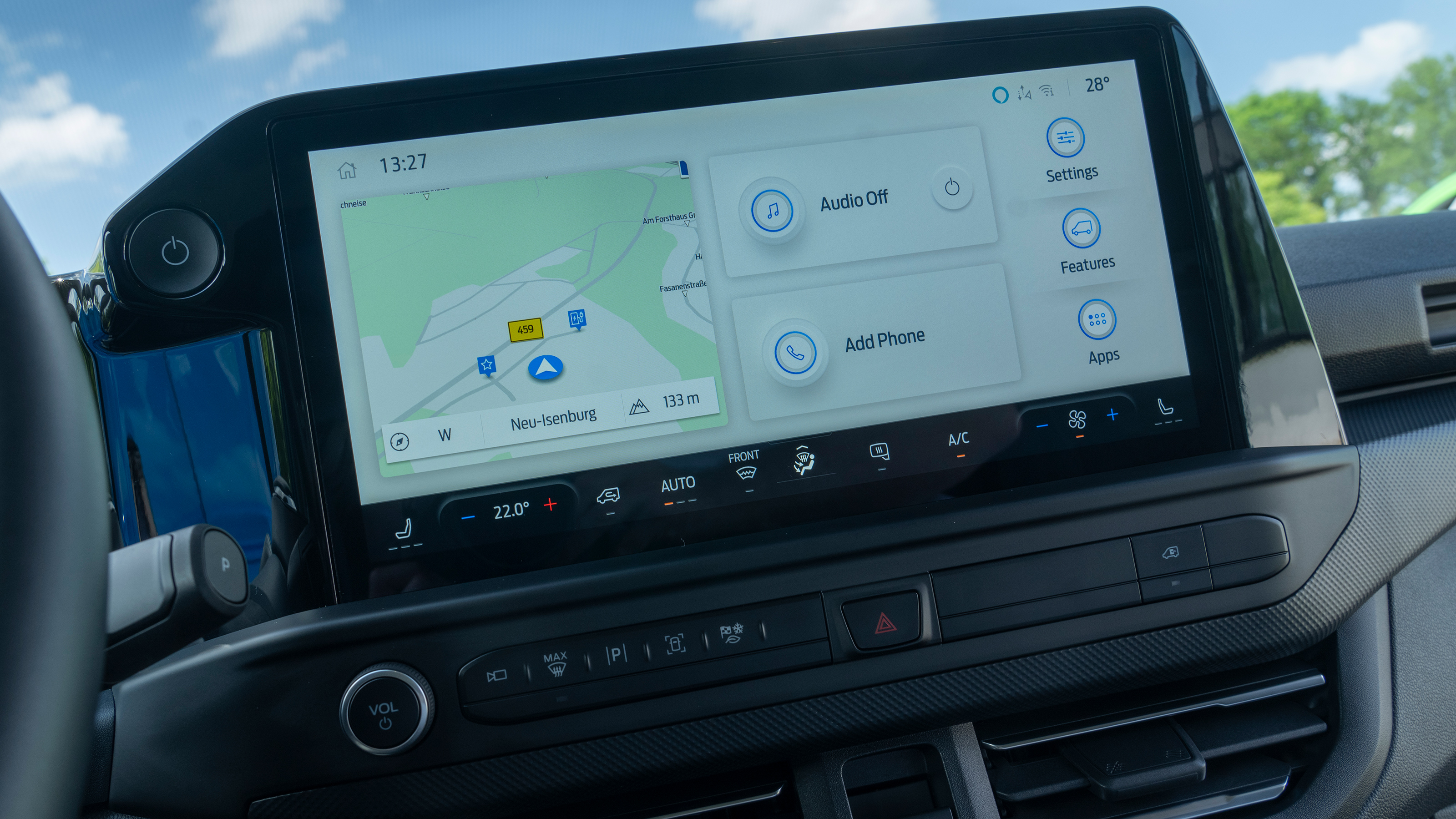 Ford E-Transit Custom - infotainment screen