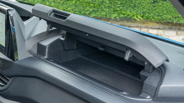 Ford E-Transit Custom - glovebox