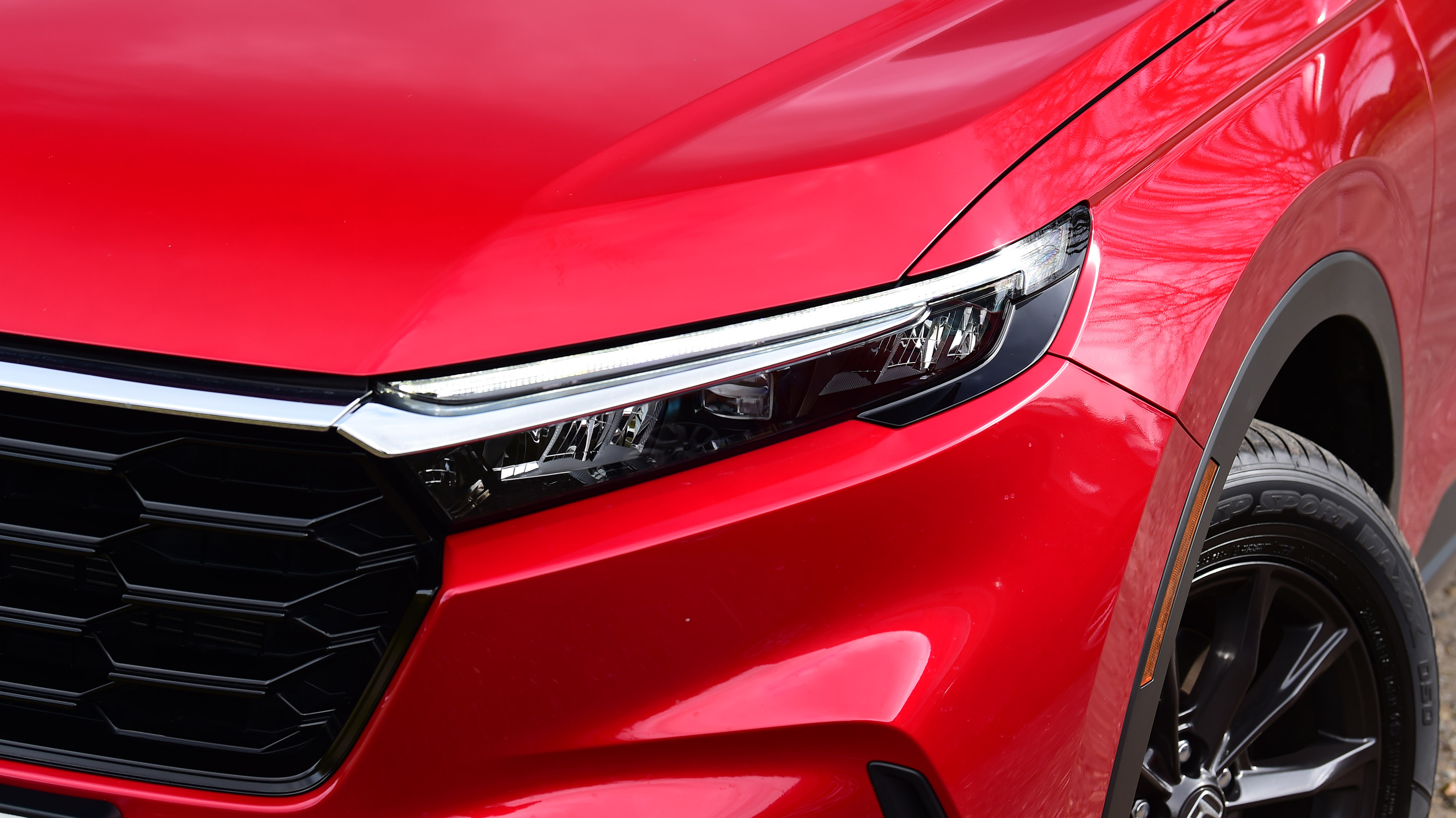 Honda CR-V Advance - long termer front light
