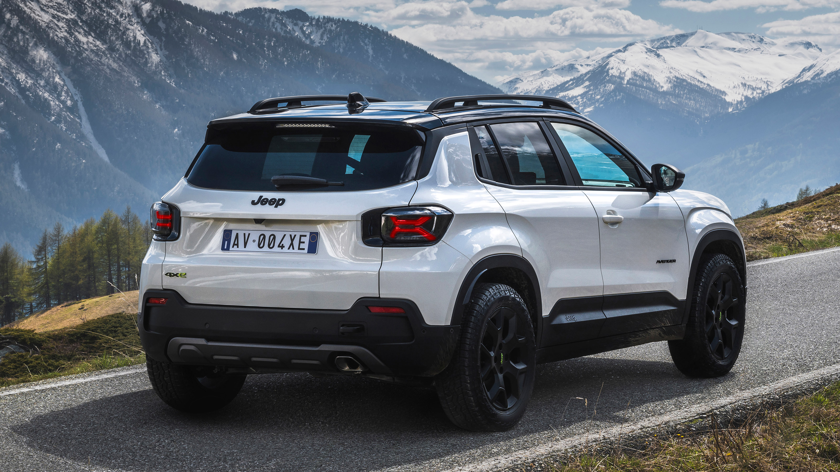 Jeep Avenger 4xe - rear