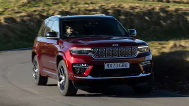 Jeep Grand Cherokee 4xe - front action