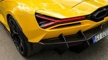 Lamborghini Revuelto - rear light