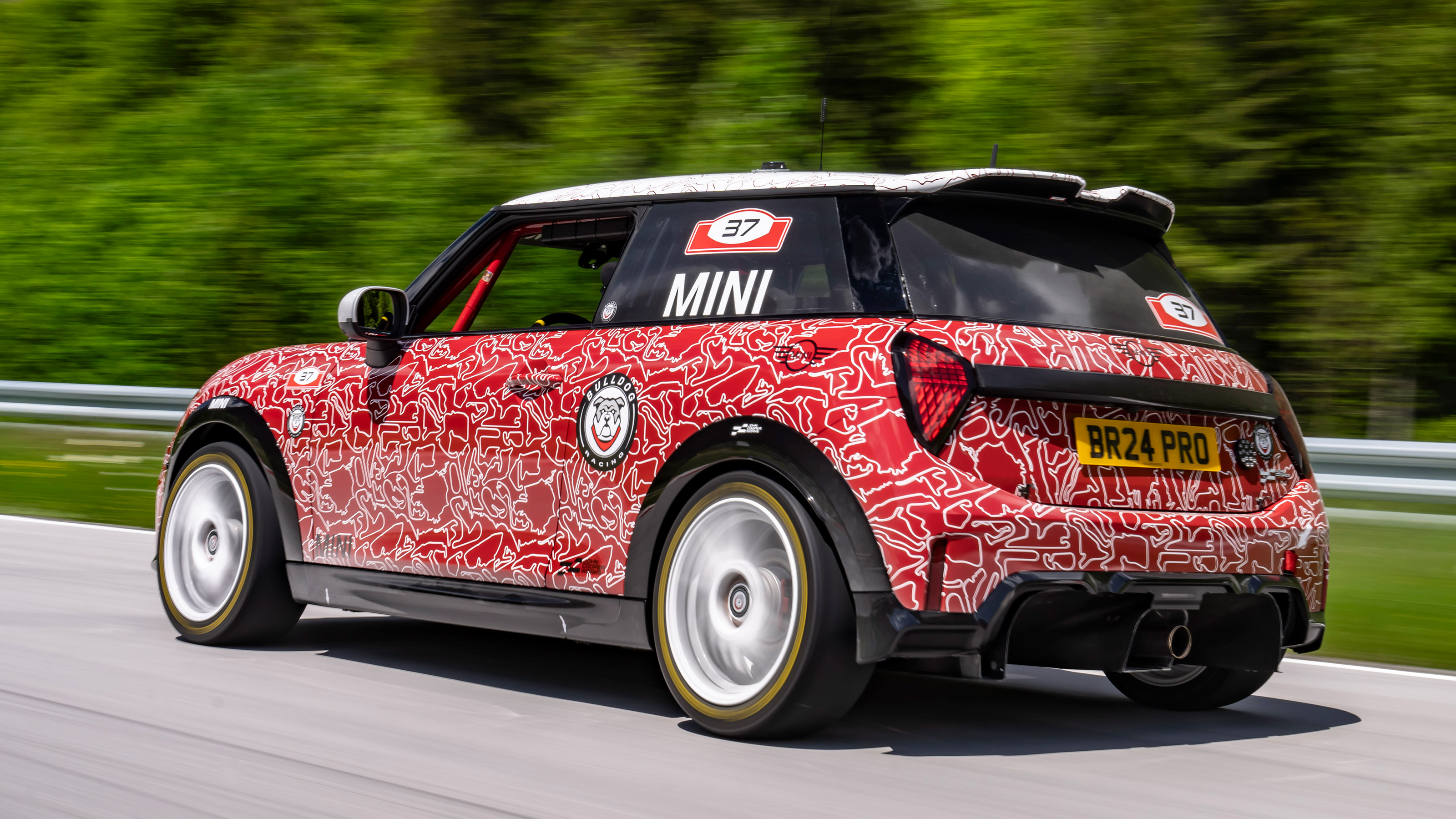 MINI JCW - spyshot rear