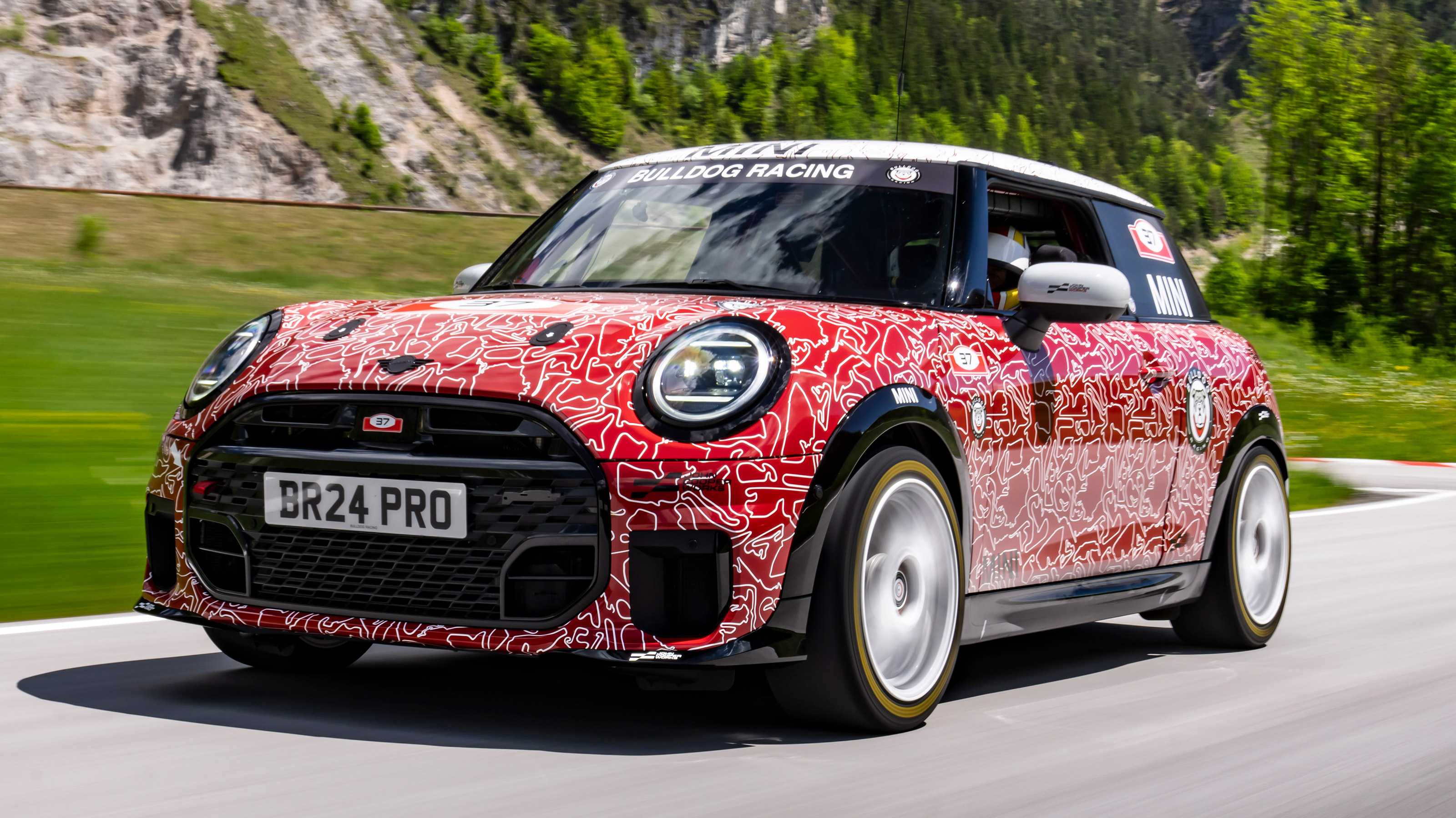 MINI JCW - spyshot front