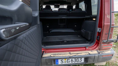 Mercedes-AMG G 63 - boot