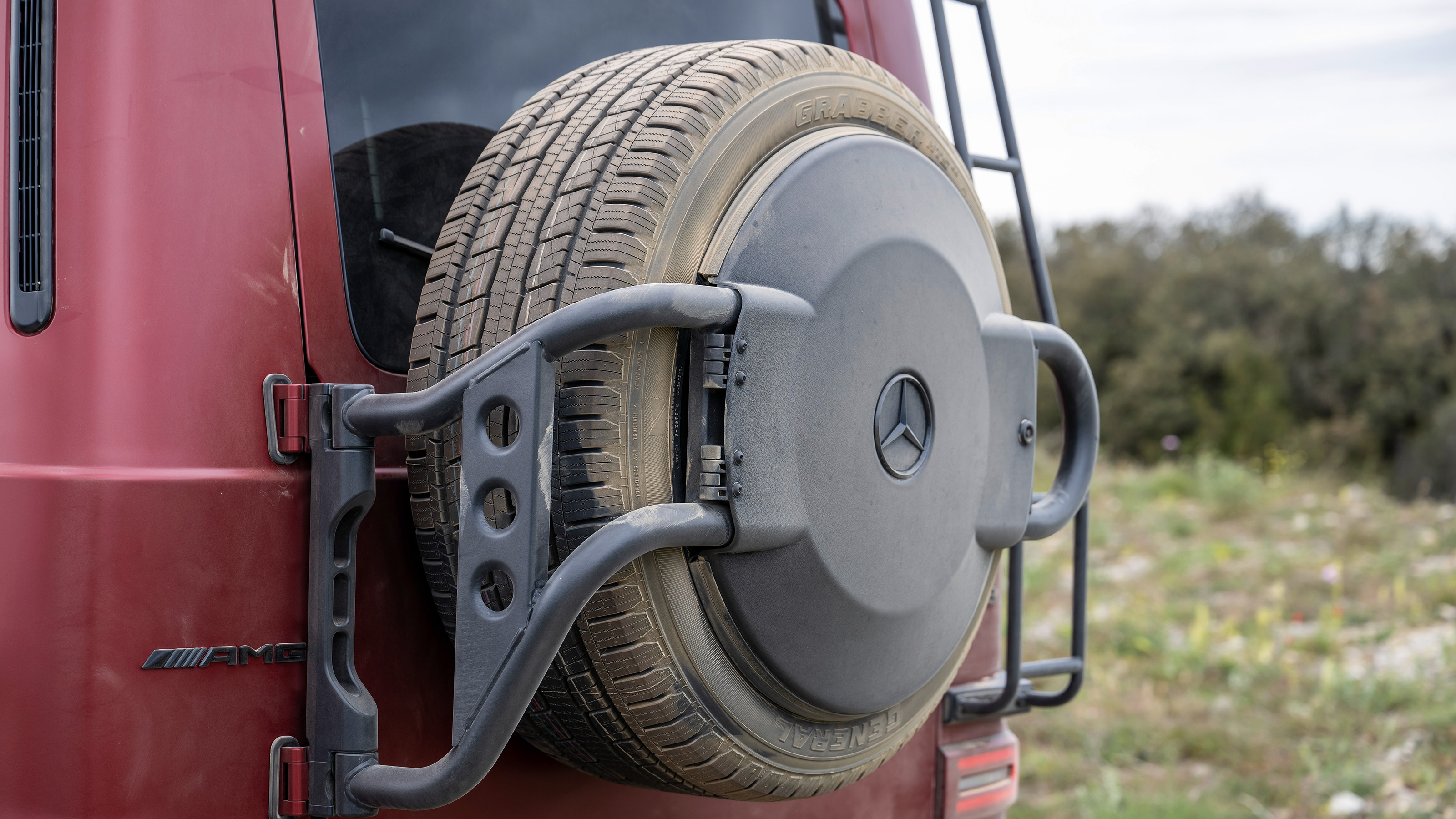 Mercedes-AMG G 63 - spare wheel