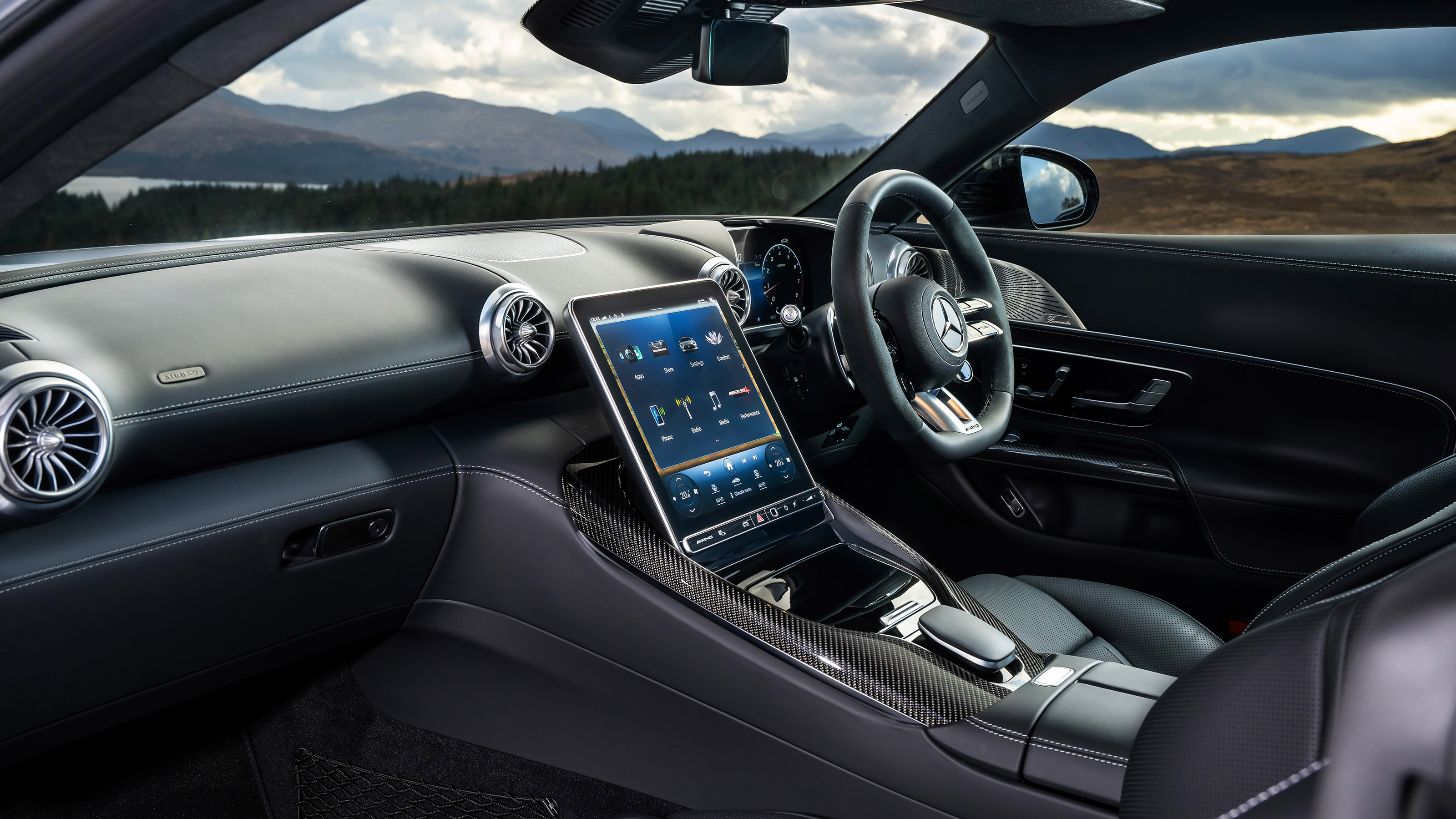 Mercedes-AMG GT 63 - interior