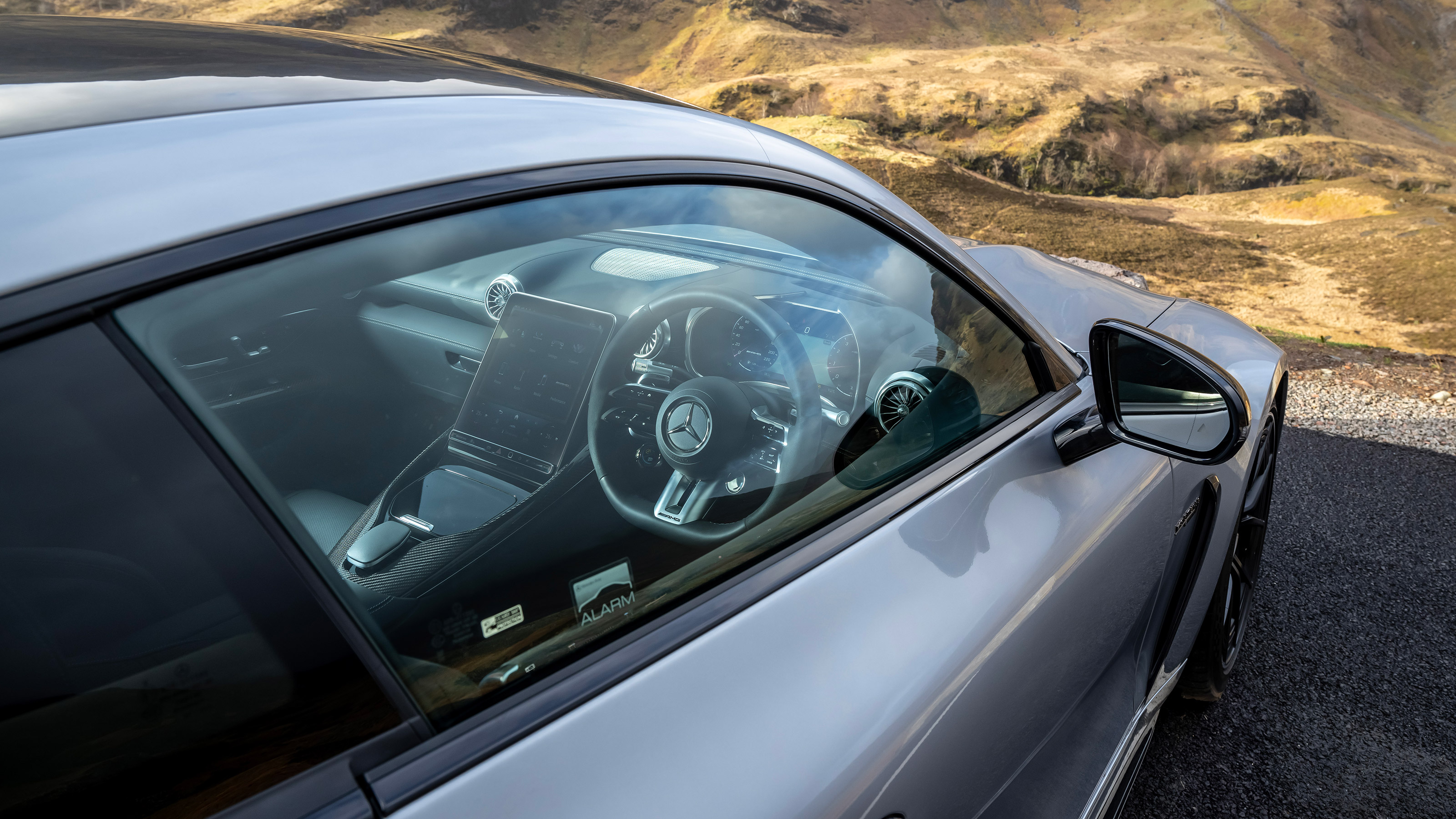 Mercedes-AMG GT 63 - window