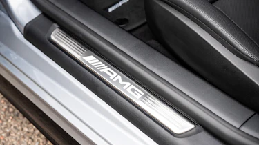 Mercedes-AMG GT 63 - sill