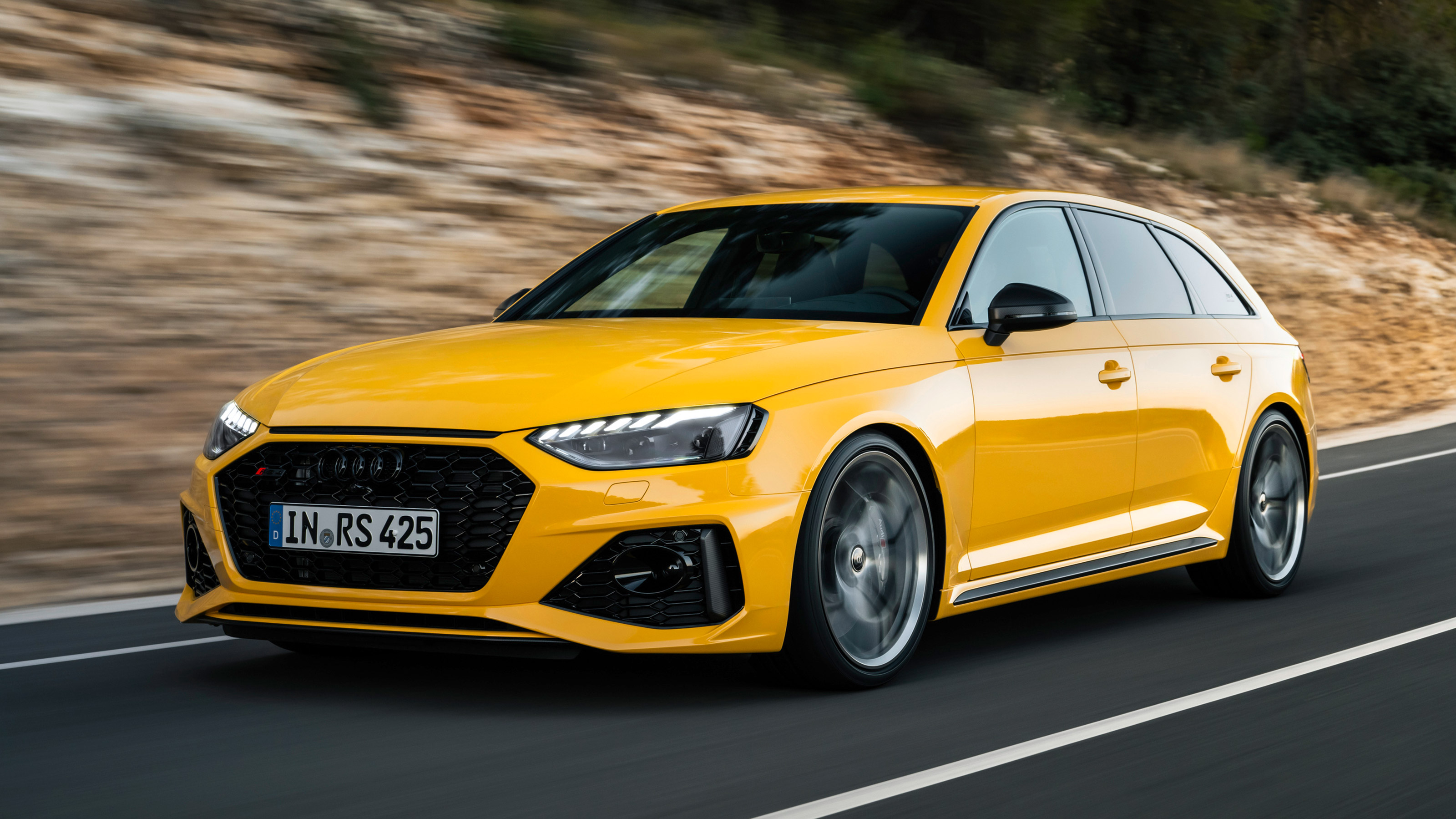 New Audi RS 4 Avant Edition 25 - front