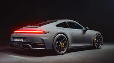 Porsche 911 GTS - rear