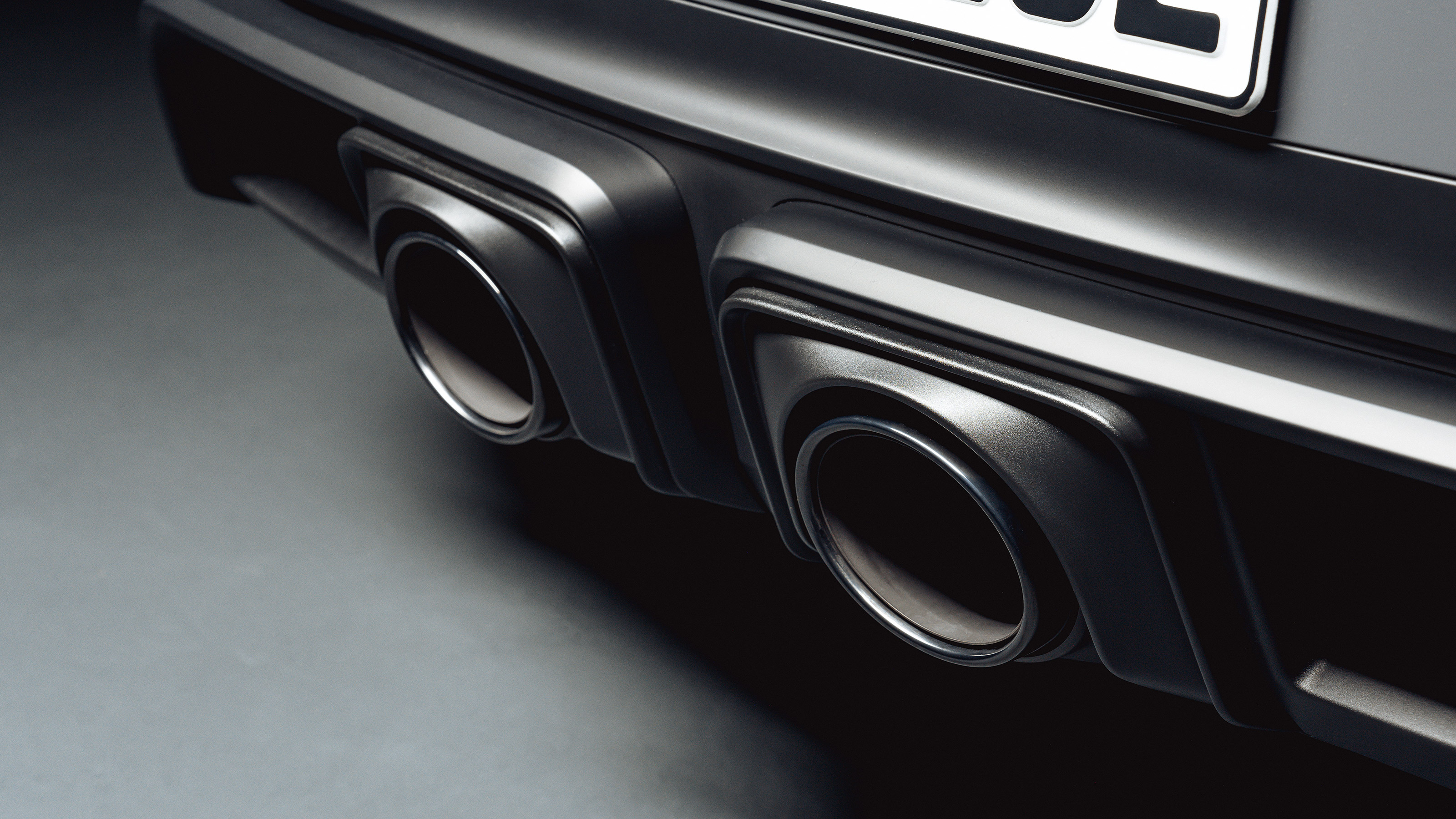 Porsche 911 GTS - exhausts