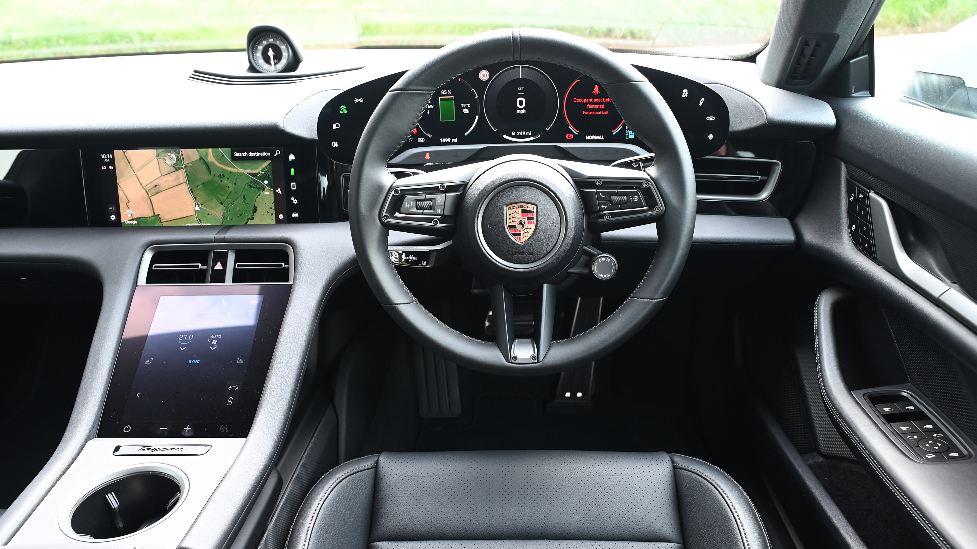 Porsche Taycan facelift - dash