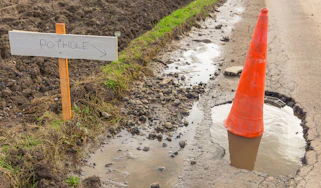 Pothole sign