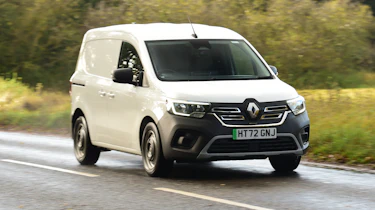 Renault Kangoo E-Tech - front cornering