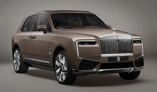 Rolls-Royce Cullinan Series II - front