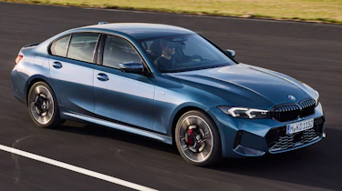 BMW 3 Series Facelift dynamic overhead