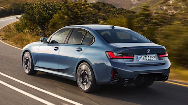 BMW 3 Series Facelift dynamic rear 3/4