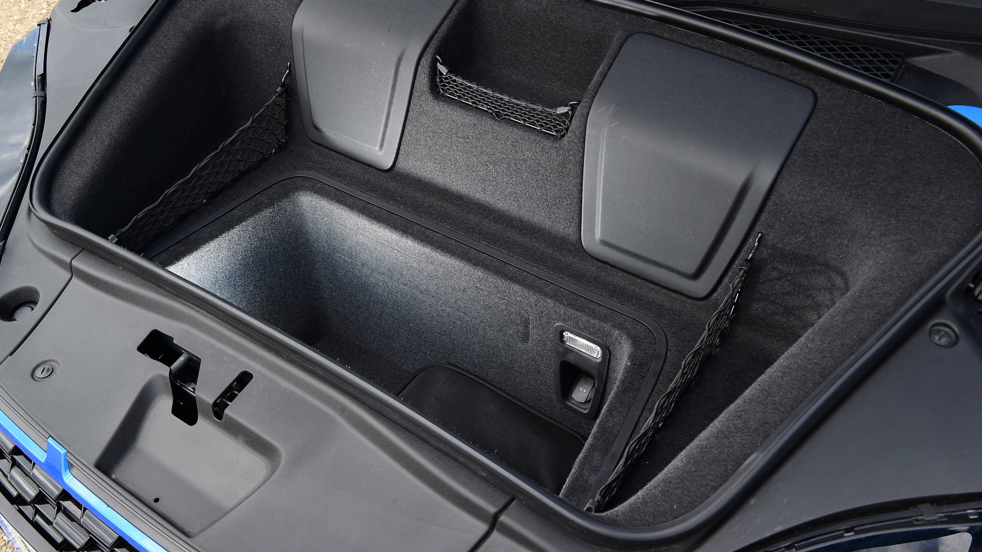 Used Audi R8 Mk2 - boot