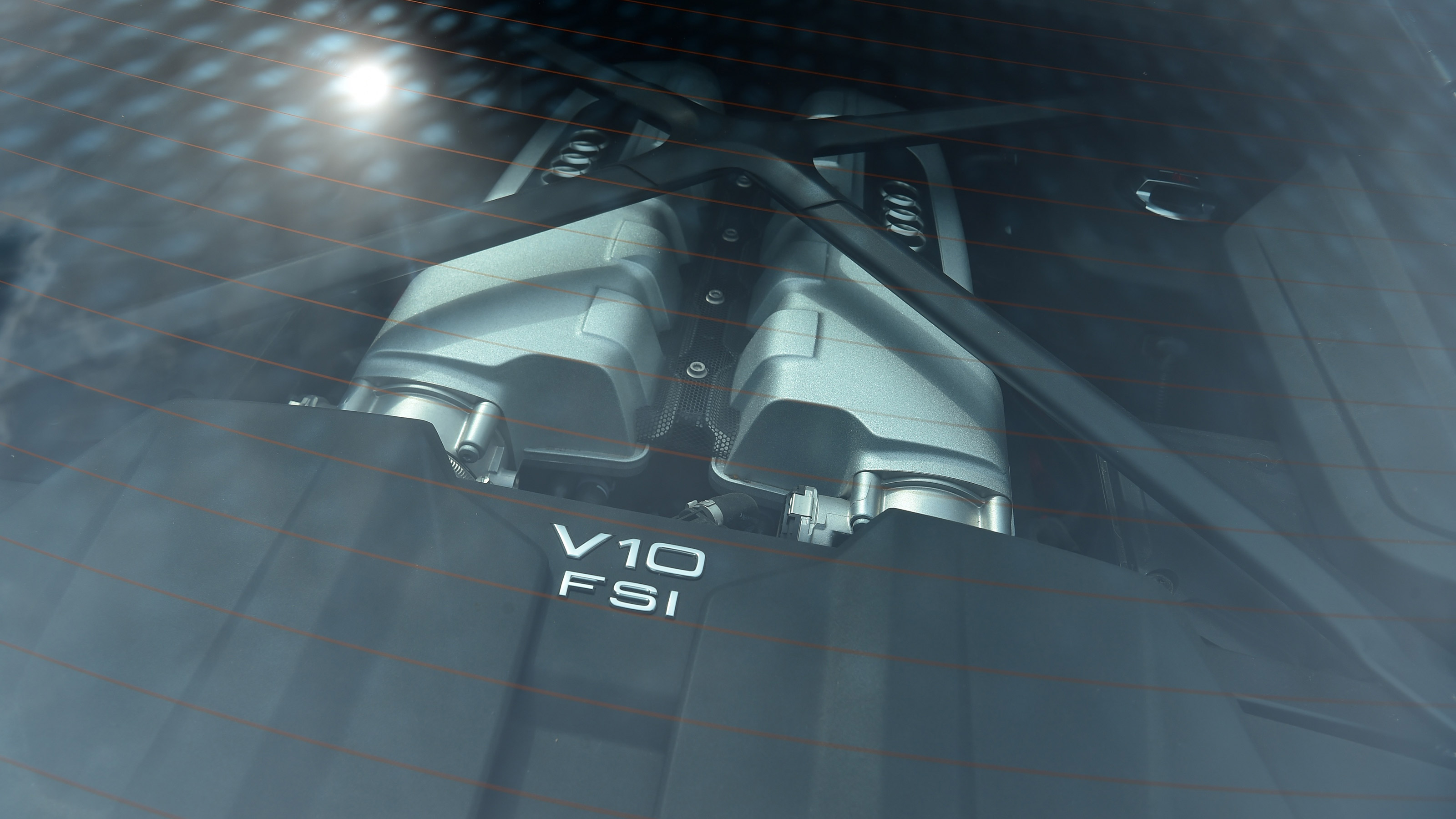 Used Audi R8 Mk2 - engine