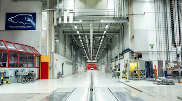 Volvo crash test 10