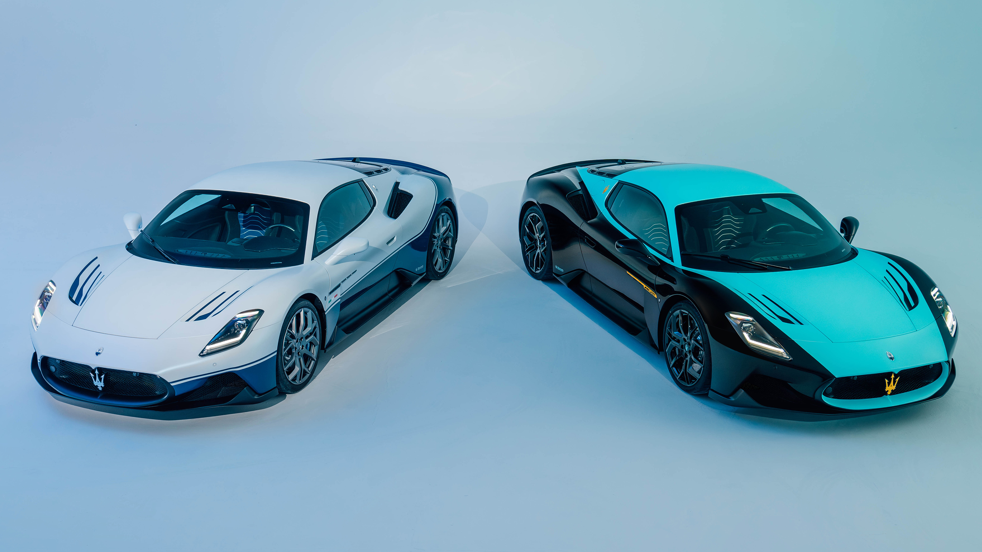 New Maserati MC20 Icona and MC20 Leggenda together overhead