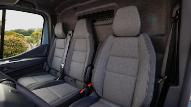 Renault Master E-Tech - seats