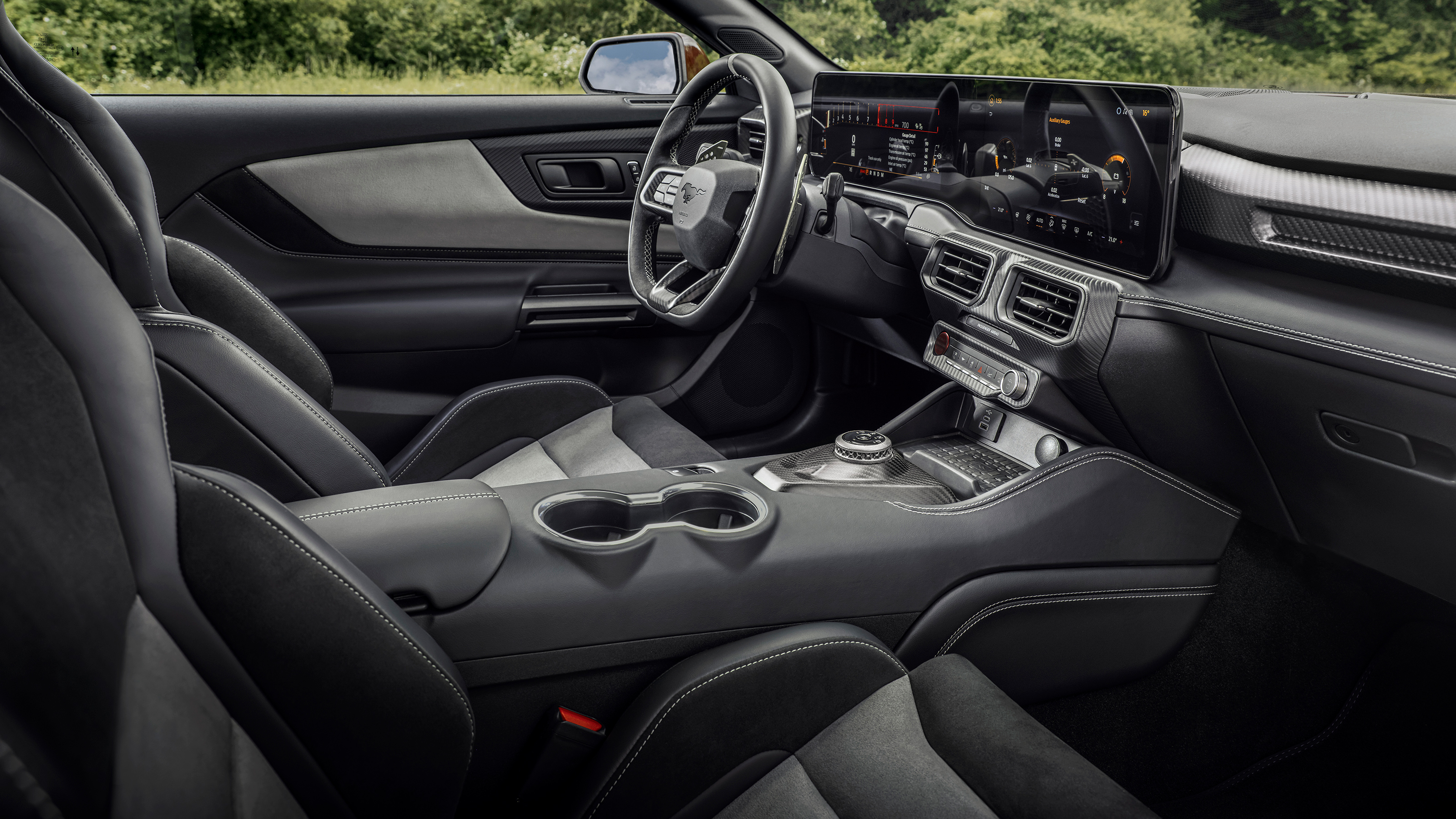 Ford Mustang GTD interior overview
