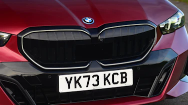 BMW 5 Series - front grilles