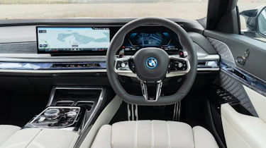BMW 7 Series - dash