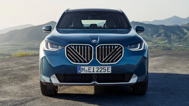 BMW X3 - full front static