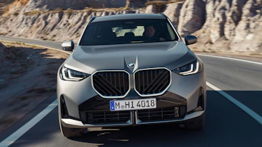 BMW X3 - full front