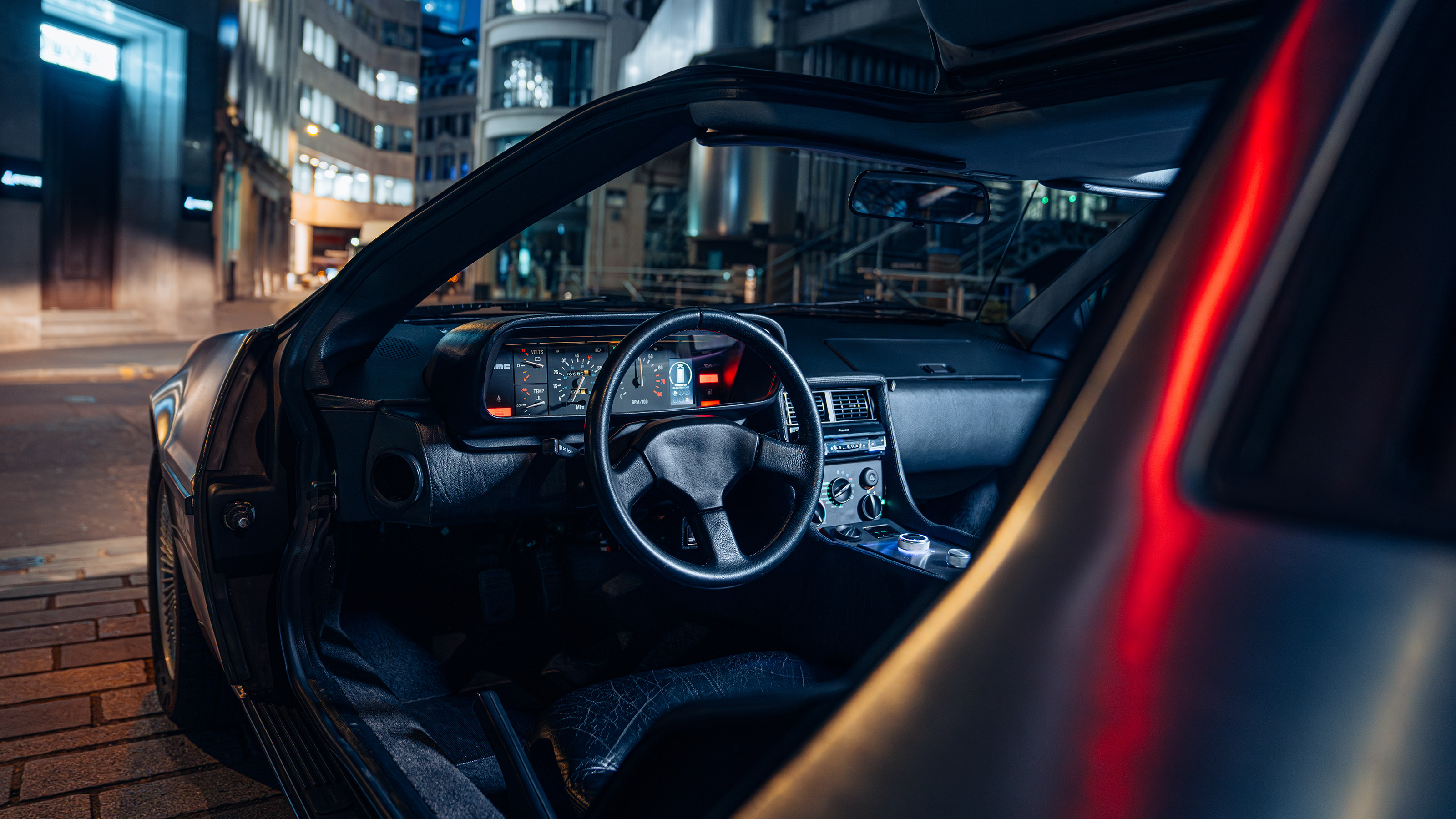Electrogenic DeLorean DMC-12 - dash