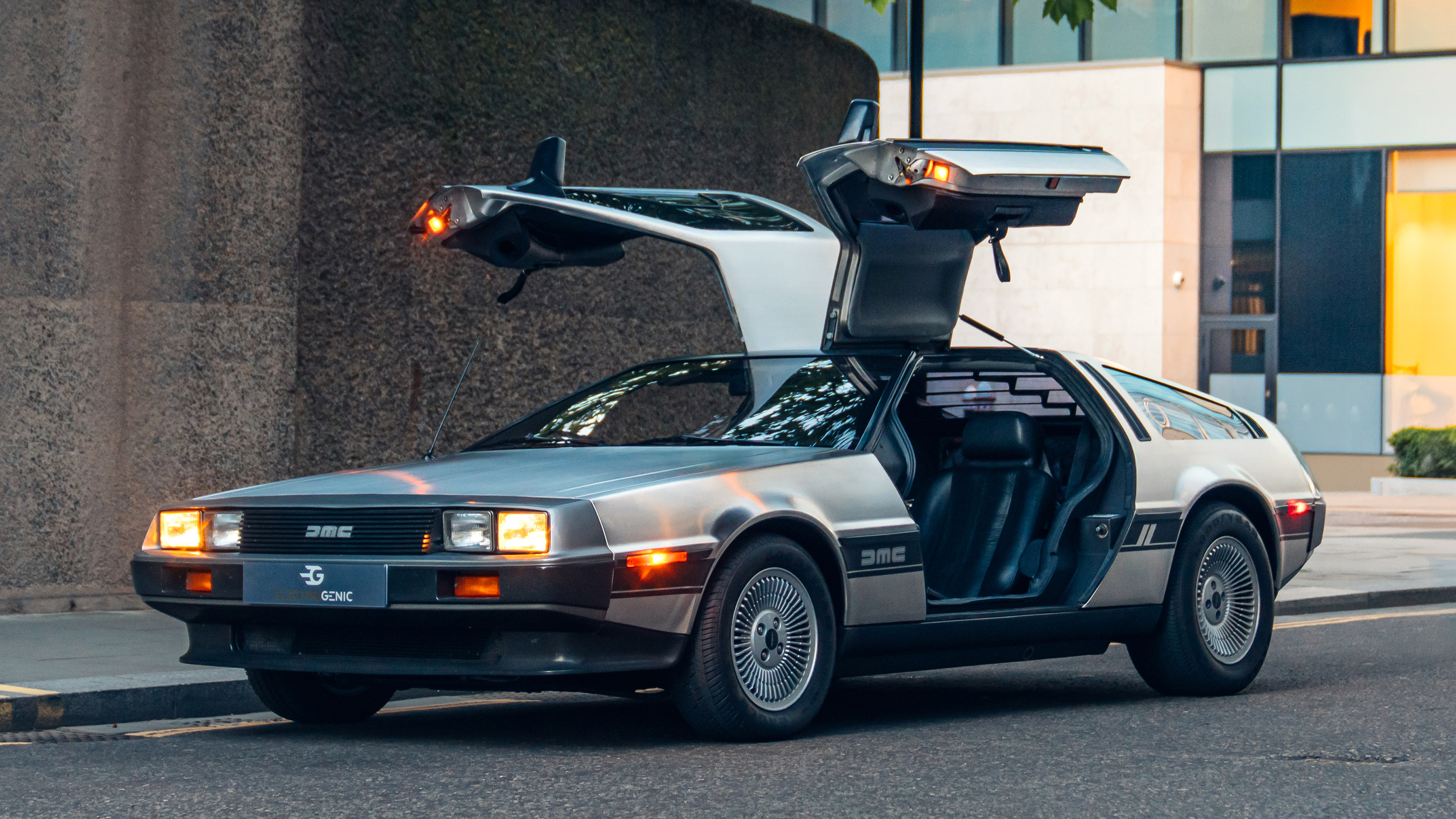 Electrogenic DeLorean DMC-12 - front doors open