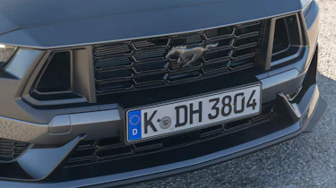 Ford Mustang Dark Horse - front grille